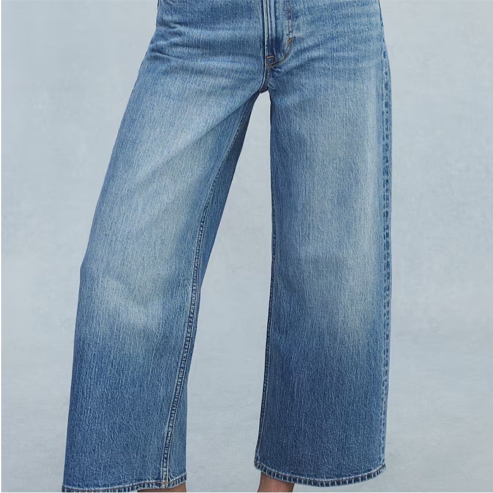 H&M high rise wide leg cropped jeans